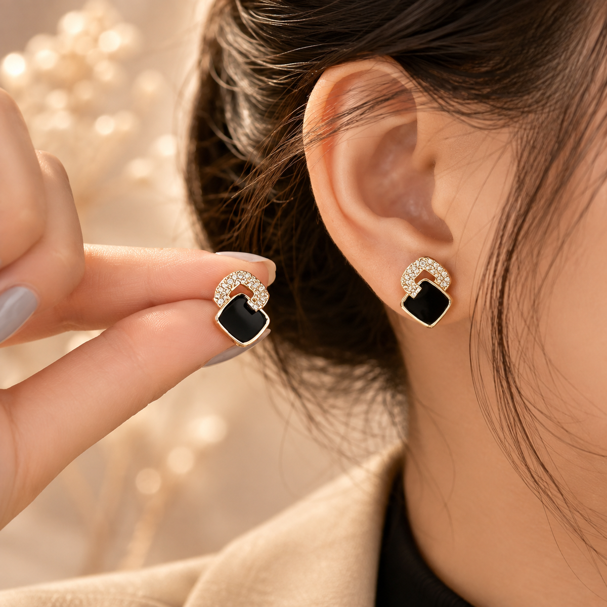 Boucles d’oreilles élégantes noir et or avec – détail 5