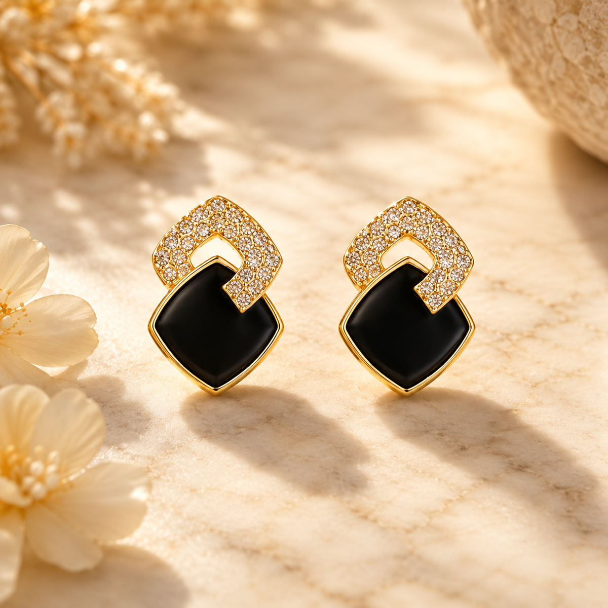 Boucles d’oreilles élégantes noir et or avec – vue principale