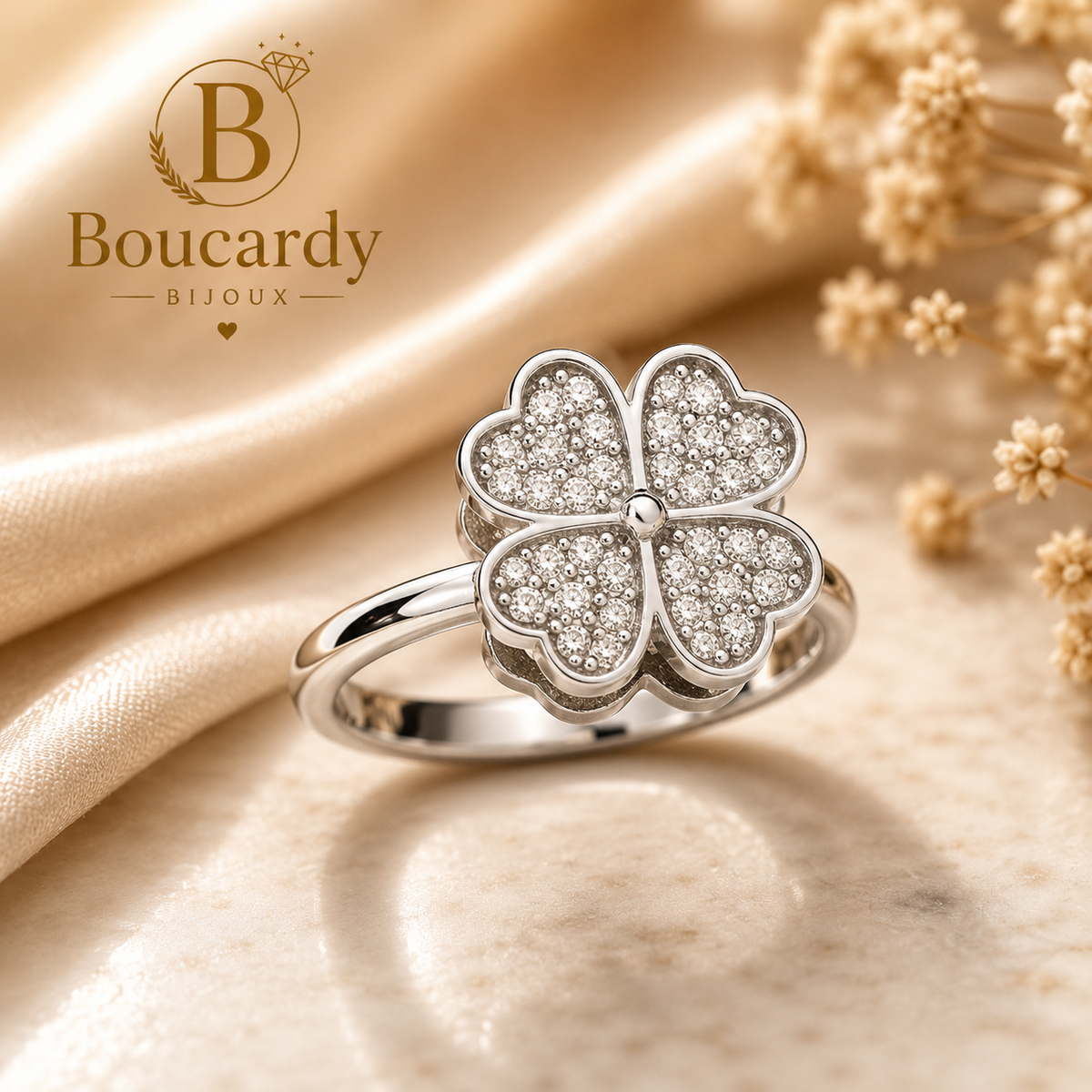 Bague Trèfle 4 Feuilles Plaqué Or 18K Zircons – détail 4